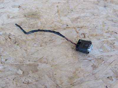 BMW 3 Pin Black / White Connector w/ Pigtail 1452049-1